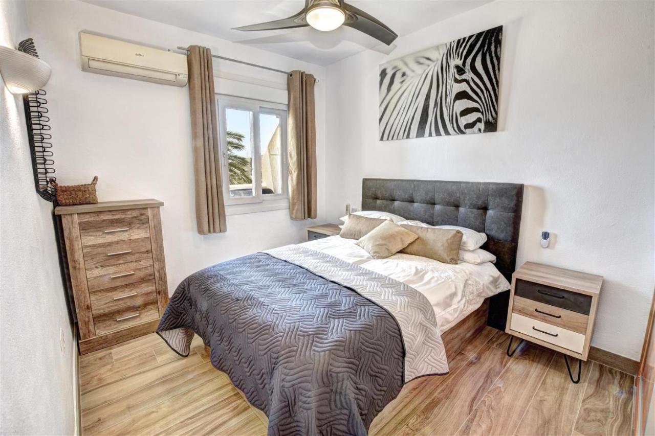 Benal Beach, Luxury Sea & Mountain View Beachside 1 Bedroom Apartment Benalmádena Eksteriør billede