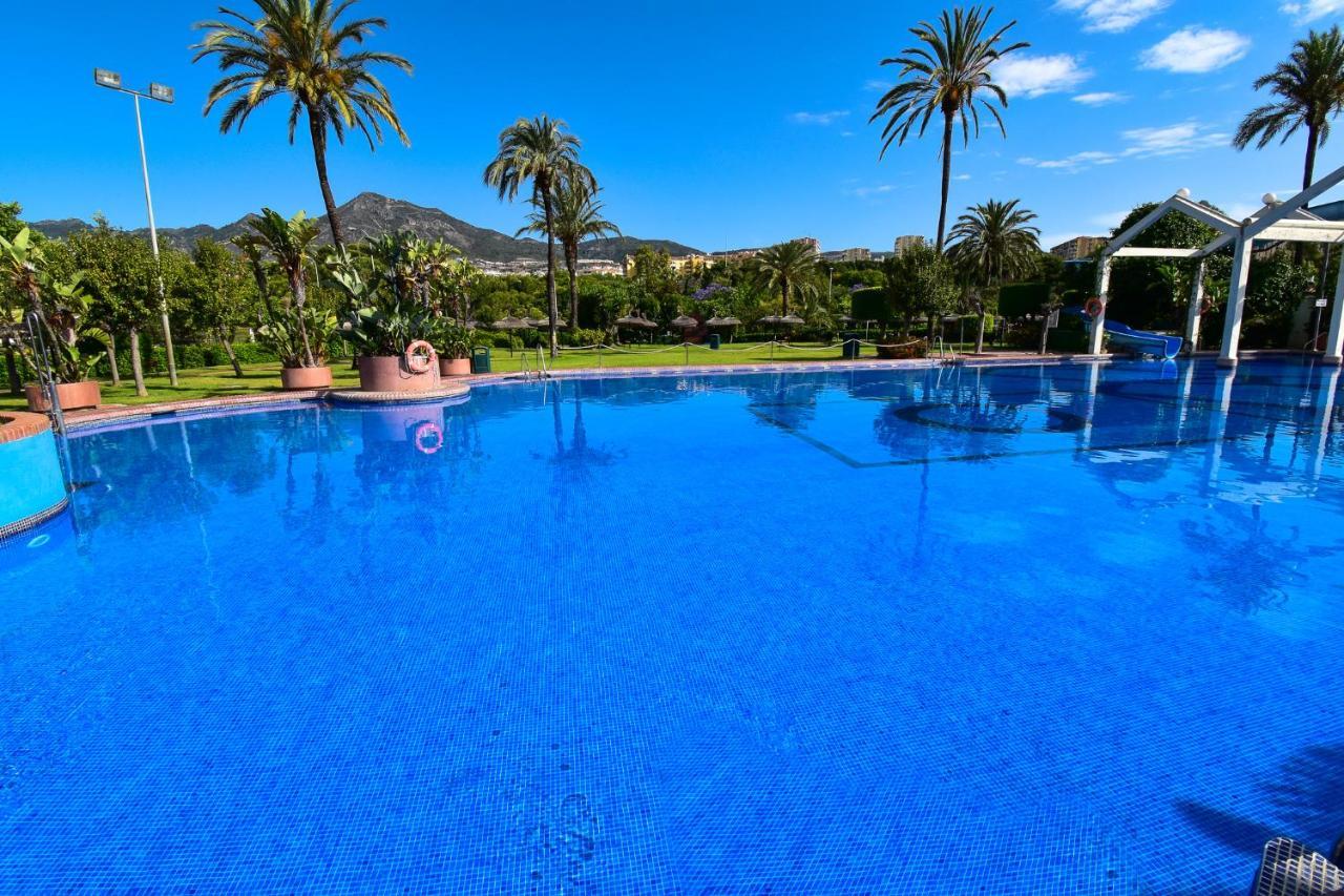 Benal Beach, Luxury Sea & Mountain View Beachside 1 Bedroom Apartment Benalmádena Eksteriør billede