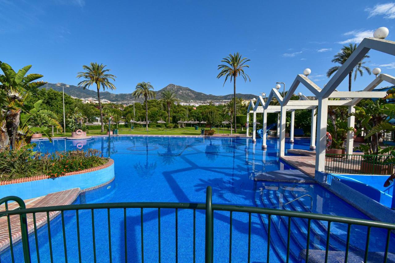 Benal Beach, Luxury Sea & Mountain View Beachside 1 Bedroom Apartment Benalmádena Eksteriør billede