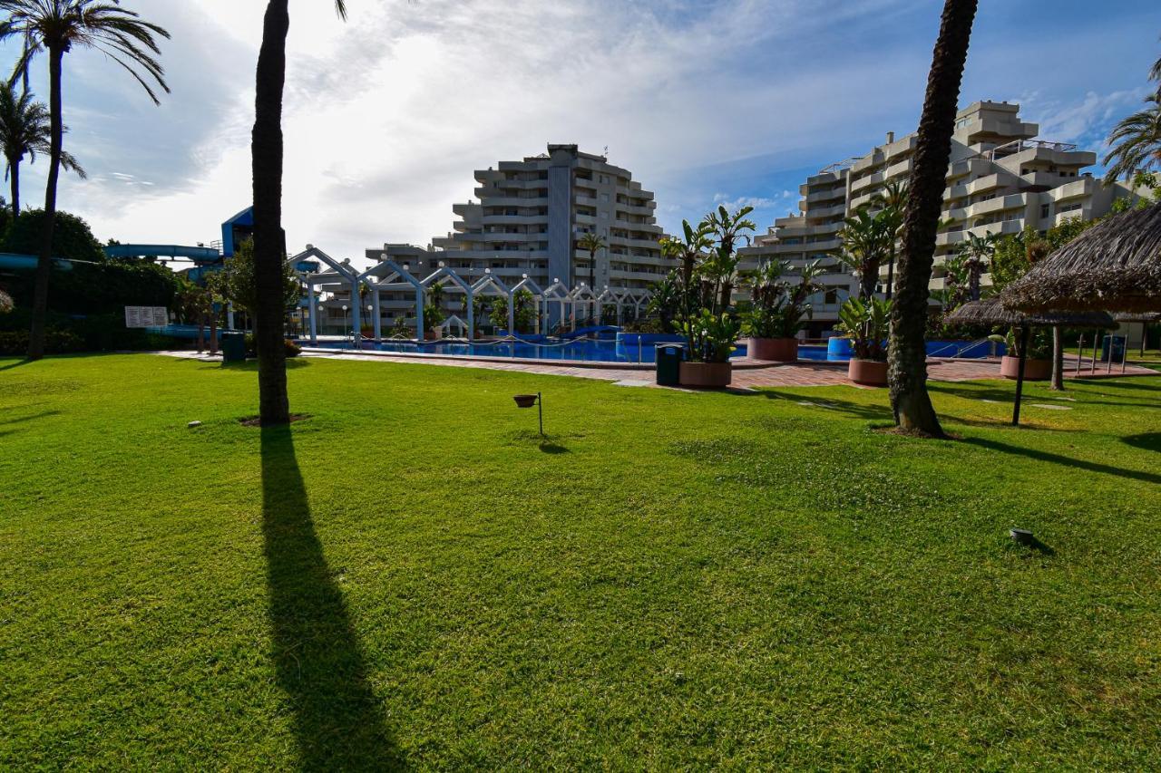 Benal Beach, Luxury Sea & Mountain View Beachside 1 Bedroom Apartment Benalmádena Eksteriør billede