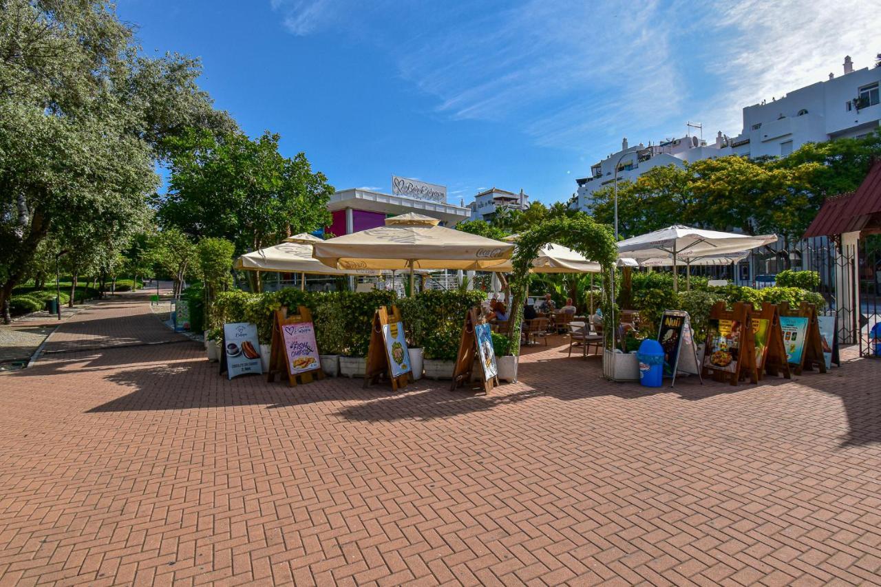 Benal Beach, Luxury Sea & Mountain View Beachside 1 Bedroom Apartment Benalmádena Eksteriør billede