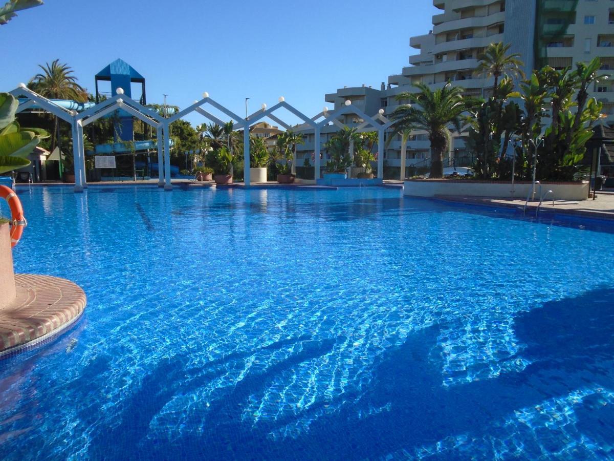 Benal Beach, Luxury Sea & Mountain View Beachside 1 Bedroom Apartment Benalmádena Eksteriør billede